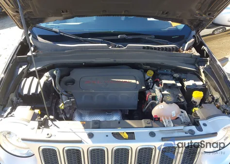 2016 Jeep Renegade Limited z USA, uszkodzony, nr VIN ZACCJADT4GPE30669